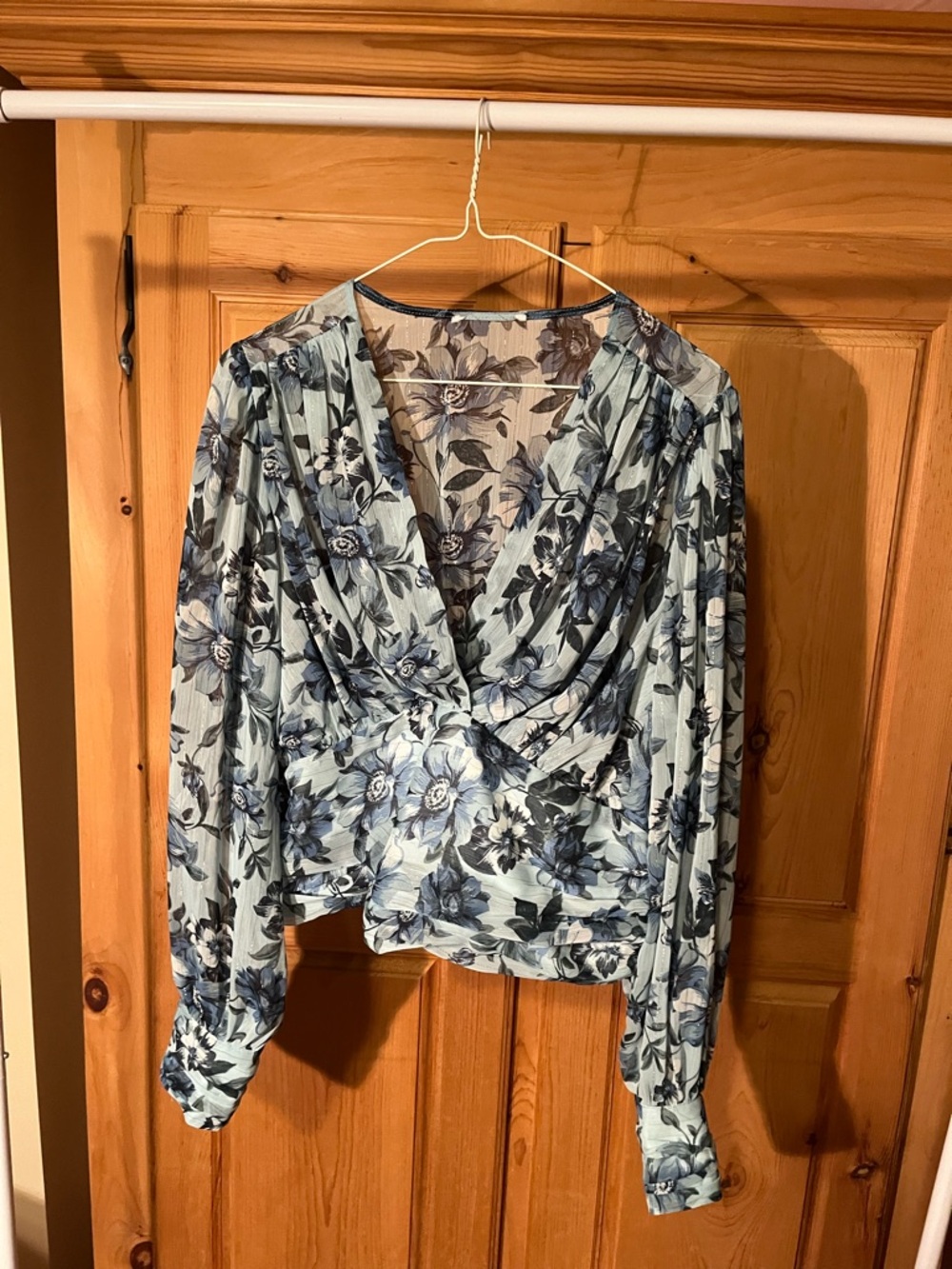 Floral Wrap Blouse in Light Blue women’s large